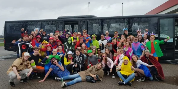 Partybus huren voor Carnaval Teylingen